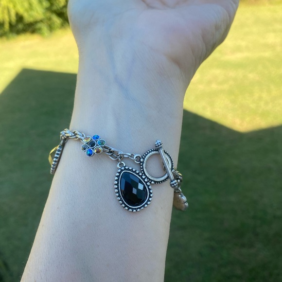 Floral Black Stone charm bracelet Apostrophe New in box - Picture 6 of 11